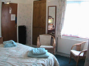 img_0127.jpg.w300h225.jpg